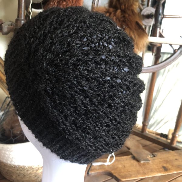 bonnet coquille noire – Image 2